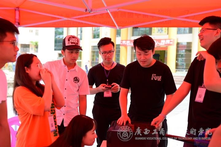 我院顺利开展电脑清洁服务进社区活动