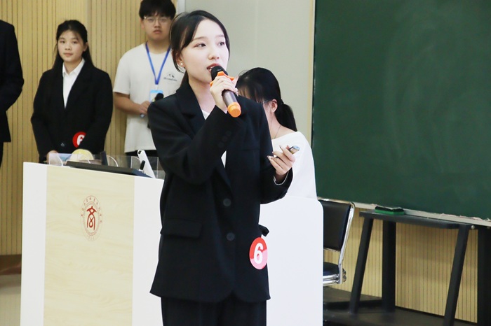 我校成功举办第十二届“挑战杯”广西大学生课外学术科技作品竞赛校赛：点燃创意星火，汇聚创新炬火-广西工商职业技术学院